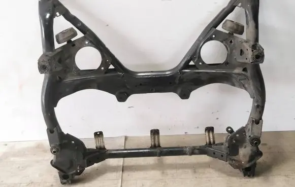 BMW 1 F20 F21 Front subframe 6861027 4816646991B