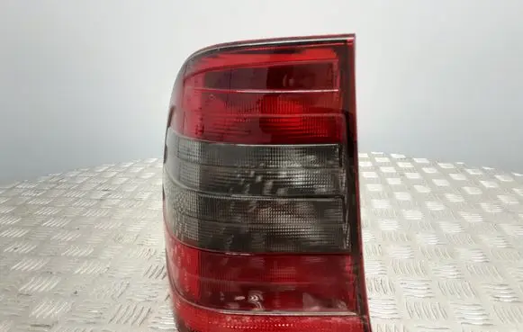 Mercedes-Benz C W203 Rear/tail lights