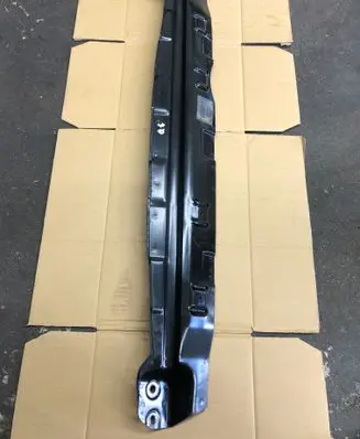 Audi Q7 4L Bottom radiator support slam panel 7L0805549A