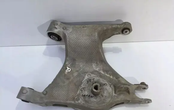 Jaguar XE Rear control arm 1230RH