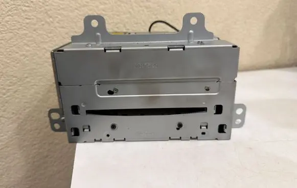 Opel Astra H Radio/CD/DVD/GPS head unit 13334053