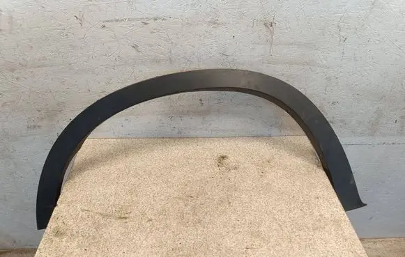 BMW X5 E70 Front arch trim 7158427 10503410