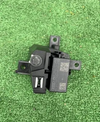 Audi A8 S8 D4 4H Keyless (KESSY) go control unit/module 4H0909131 34090101 1145Q07S