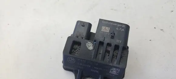 BMW 5 F10 F11 Glow plug pre-heat relay 0522120103 7810856