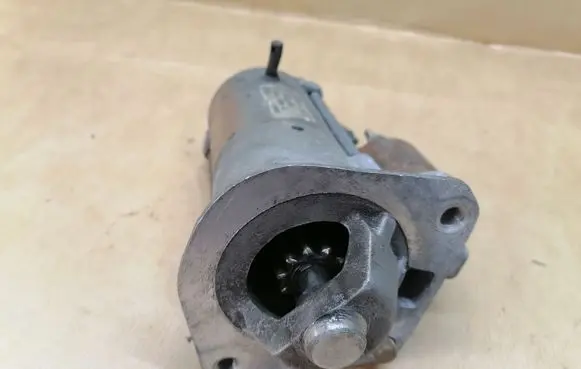 Volvo S40 Starter motor 8697650 6G9N11000JA