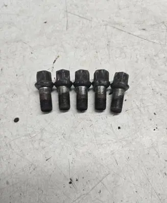 Audi A6 C7 Nuts/bolts 