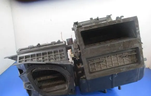 Nissan Almera Tino Interior heater climate box assembly 