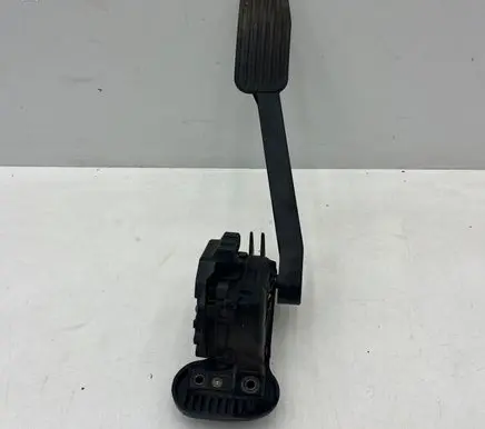 Volvo S80 Accelerator throttle pedal 9157553