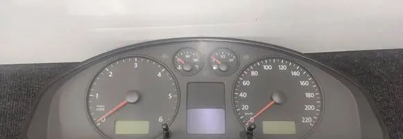 Volkswagen Transporter - Caravelle T5 Speedometer (instrument cluster) 7H0920860E 21100411656 VWZ7Z0D0805209