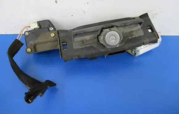 Peugeot 406 Tailgate/trunk/boot exterior handle