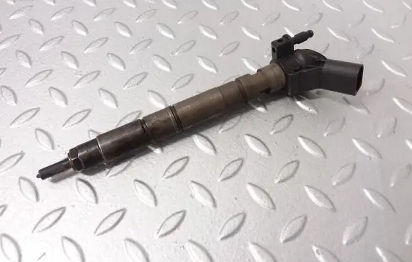 Audi A6 S6 C6 4F Fuel injector 059130277AC 0445115039