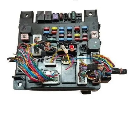 Mitsubishi Outlander Fuse box set 8637A643 51945J239 7741012692