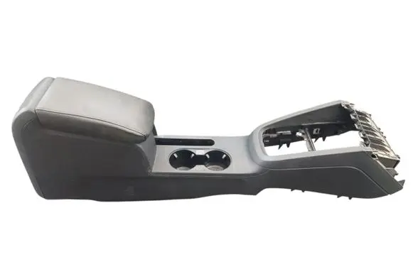 Volkswagen Polo VI Center console 