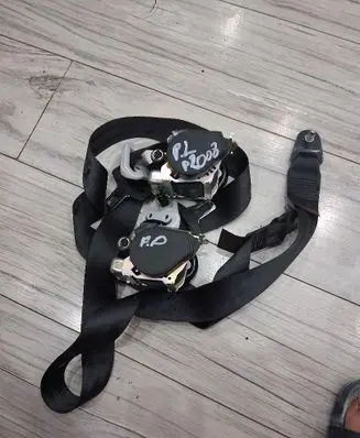 Peugeot 307 Front seatbelt 98063151XX
