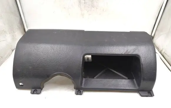 Dashboard lower bottom trim panel