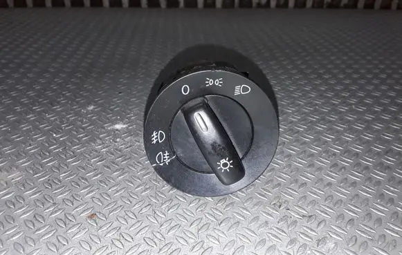 Volkswagen PASSAT B6 Light switch 1K0941431Q