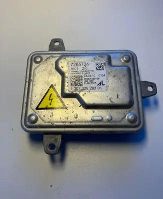BMW 3 E90 E91 Headlight ballast module Xenon 7255724 130732926301 10EEG090709