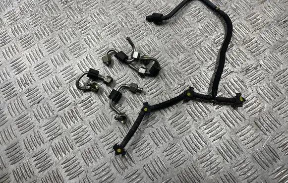 Audi A4 S4 B9 Fuel return line/hose 