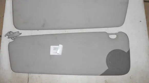 Renault Trafic III (X82) Sun visor