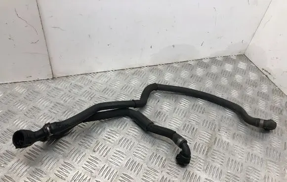 BMW X6 E71 Engine coolant pipe/hose 7509984 7798498