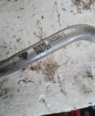 Nissan Pathfinder R51 Air conditioning (A/C) pipe/hose 924905X21A