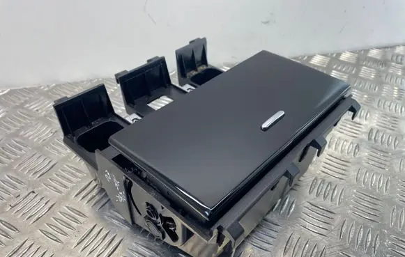 Jaguar XF Cup holder front 8X2354045C22