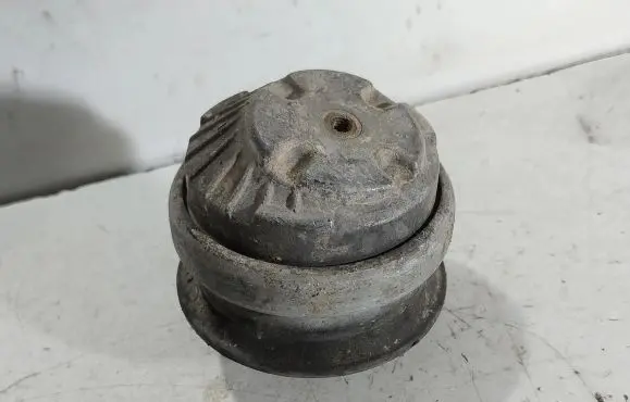 Mercedes-Benz S W220 Engine mount vacuum valve 2202401817