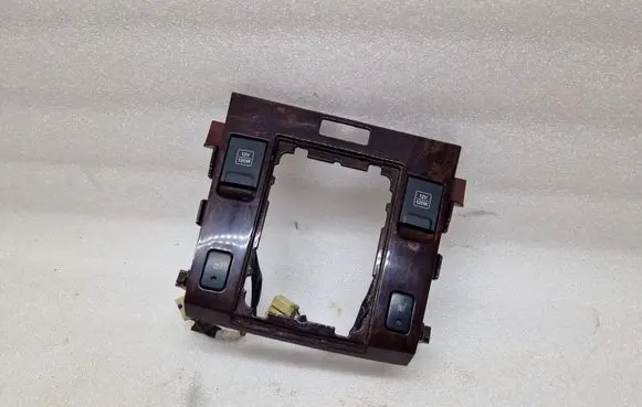 Suzuki Grand Vitara II Gear shifter surround trim plastic 7583065J10