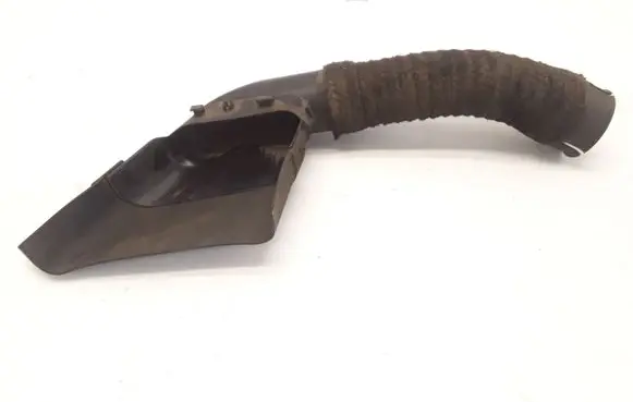 Renault Megane II Air intake duct part 8200177232