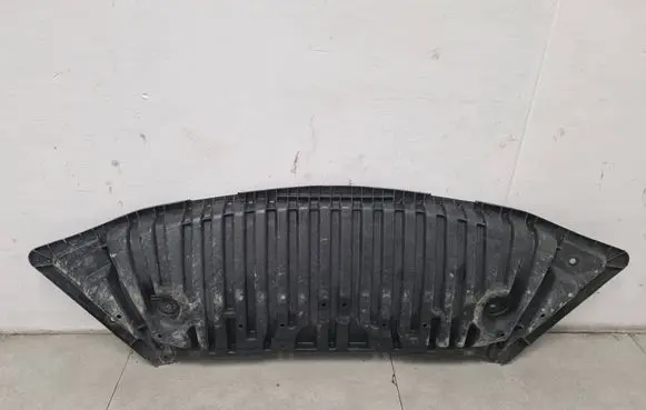Mercedes-Benz C W204 Front bumper skid plate/under tray A2045200723