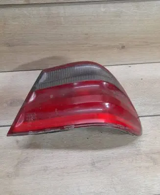 Mercedes-Benz E W210 Rear/tail lights