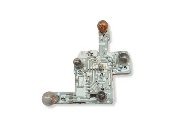 Ford Mondeo Mk III Tail light bulb cover holder 3S7113N411A