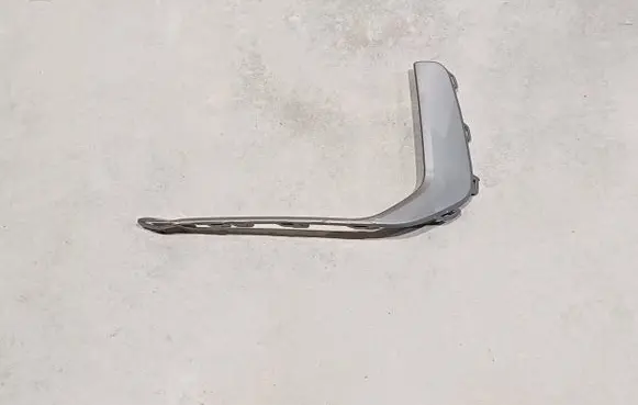 Audi A6 S6 C8 4K Front bumper splitter molding 4K0807967A
