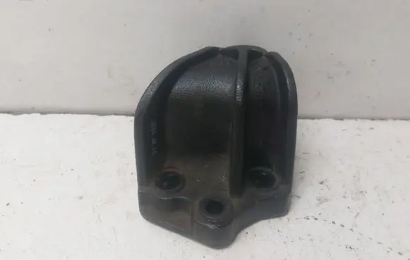 KIA Sportage Engine mounting bracket FCD450