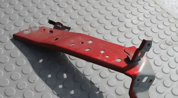 Mazda CX-5 Fender mounting bracket KD53-52240 KD5352240