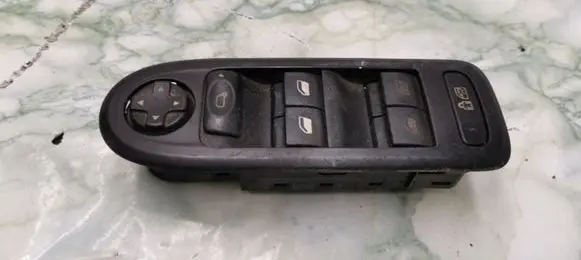 Citroen C5 Electric window control switch