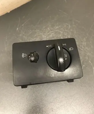 Ford Focus C-MAX Light switch 3M5T13A024FA