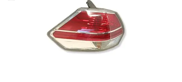 Nissan X-Trail T32 Rear/tail lights 22017939