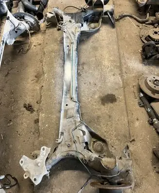 Renault Megane II Rear axle beam 