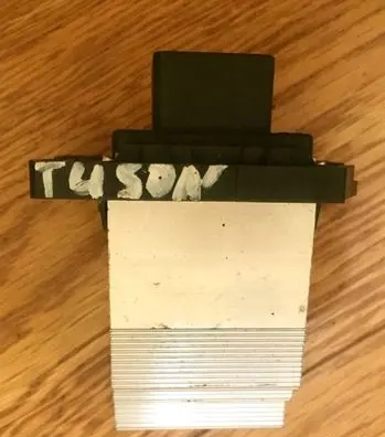 Hyundai Tucson TL Heater blower fan relay PA66GF30