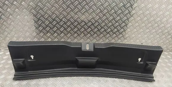 Toyota Auris E180 Trunk/boot sill cover protection 6471602120
