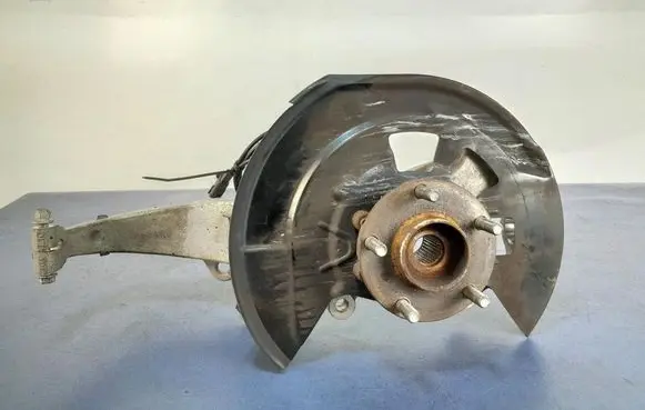 Infiniti Q50 Front wheel hub spindle knuckle 