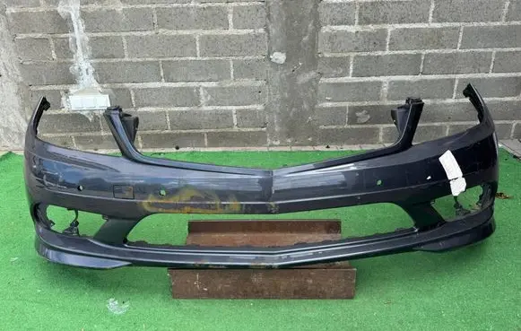 Mercedes-Benz C W204 Front bumper