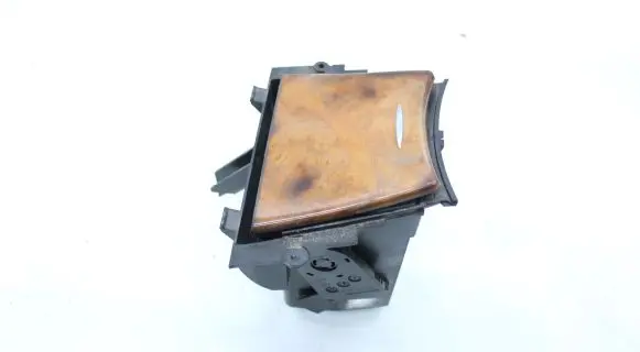 Mercedes-Benz E W211 Glove box central console A2116800350