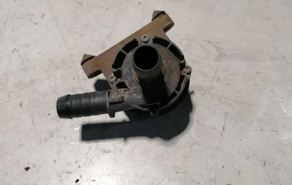 Ford Ecosport Electric auxiliary coolant/water pump GN1518D473CA