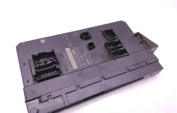 Mercedes-Benz Sprinter W906 Comfort/convenience module A9069003502 A9069024301 A9069014500
