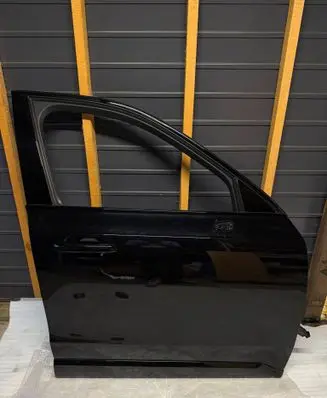 Volvo XC90 Front door