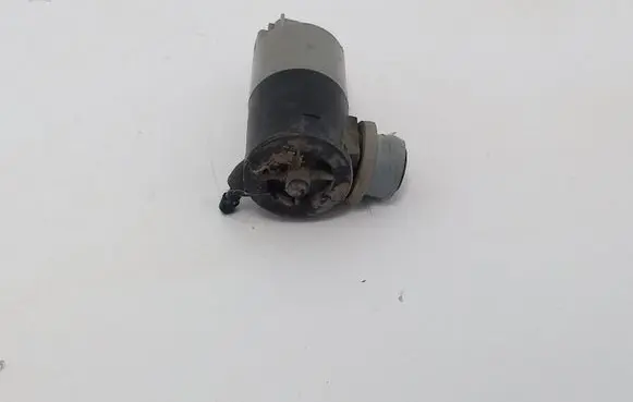 Toyota Auris 150 Windscreen/windshield washer pump 30892