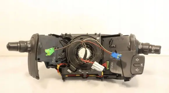 Renault Clio III Light switch 88103003137