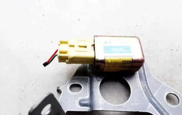 Toyota RAV 4 (XA20) Airbag deployment crash/impact sensor 8983442020 89834-42020